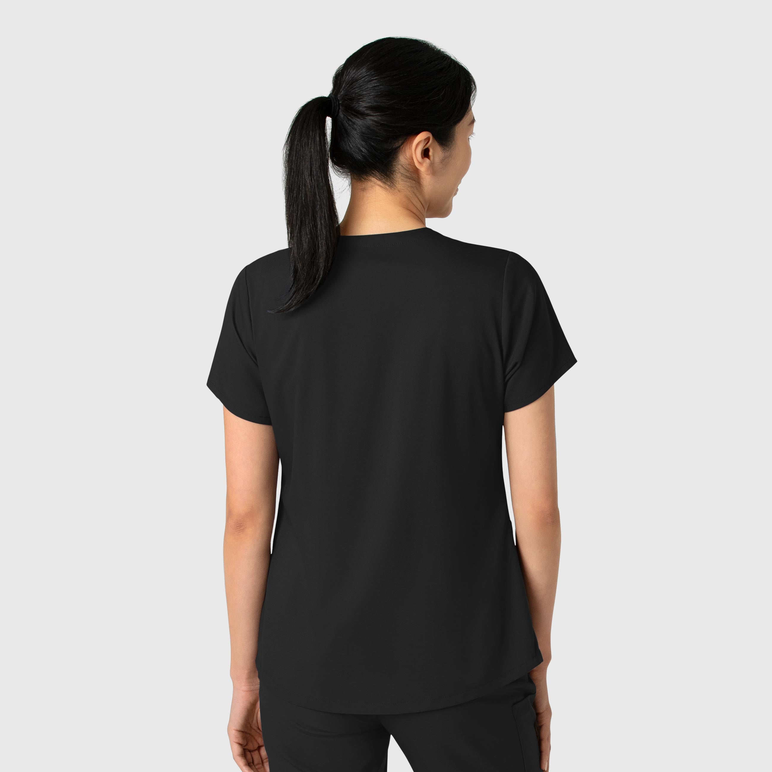 WonderWink Boundless Women's 2-Pocket V-Neck Scrub Top