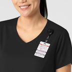 WonderWink Boundless Women's 2-Pocket V-Neck Scrub Top